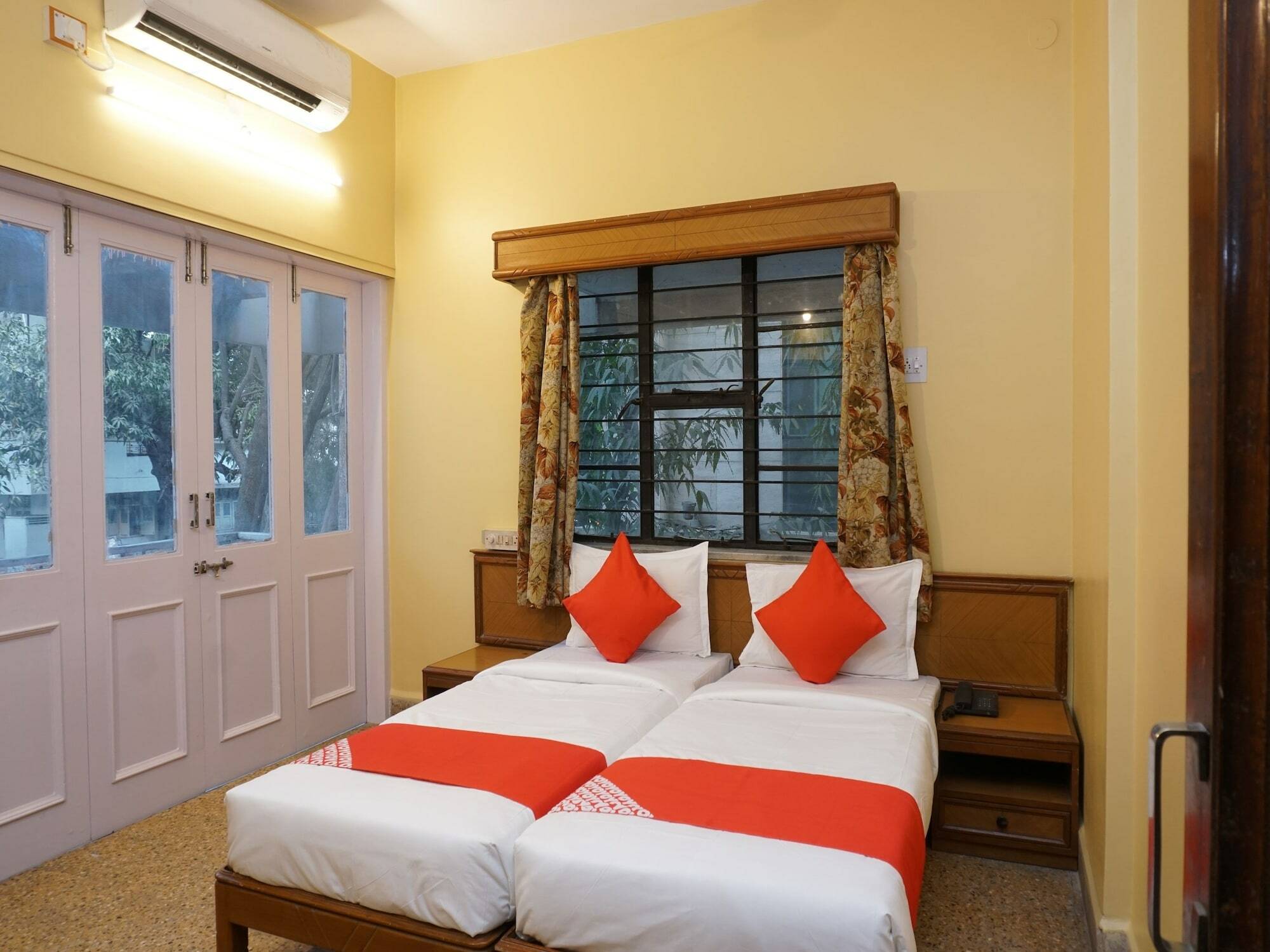 Oyo 22312 Nandanvan 3* Pune
